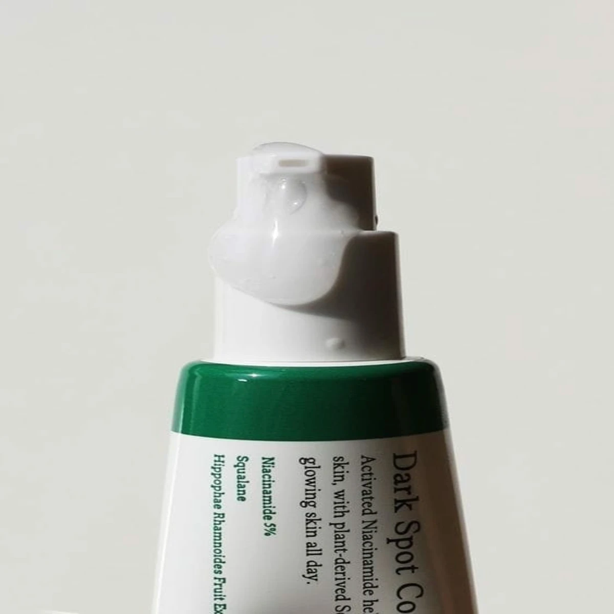 💚𝐀𝐗𝐈𝐒-𝐘 𝐃𝐚𝐫𝐤 𝐒𝐩𝐨𝐭 𝐂𝐨𝐫𝐫𝐞𝐜𝐭𝐢𝐧𝐠 𝐆𝐥𝐨𝐰 𝐒𝐞𝐫𝐮𝐦 (50ml)