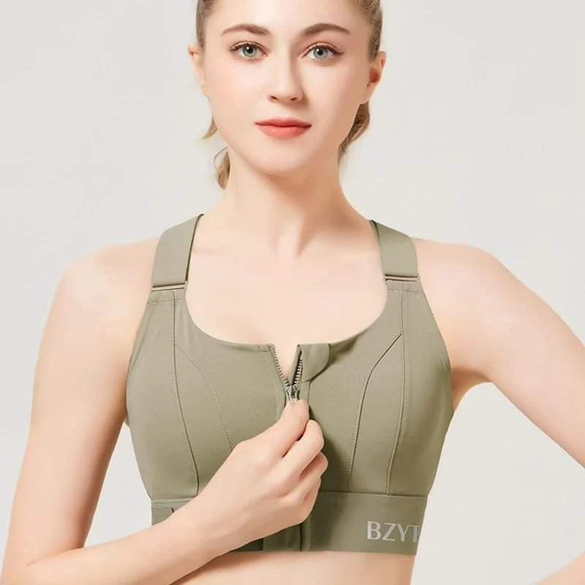 Premium Sport Bra Zipper